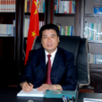 屈凡非 屈凡非