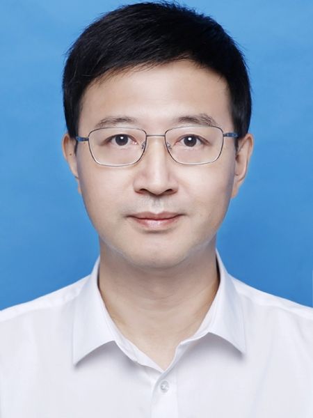 鄧忠(江西省財政廳黨組成員、副廳長) 鄧忠(江西省財政廳黨組成員、副廳長)