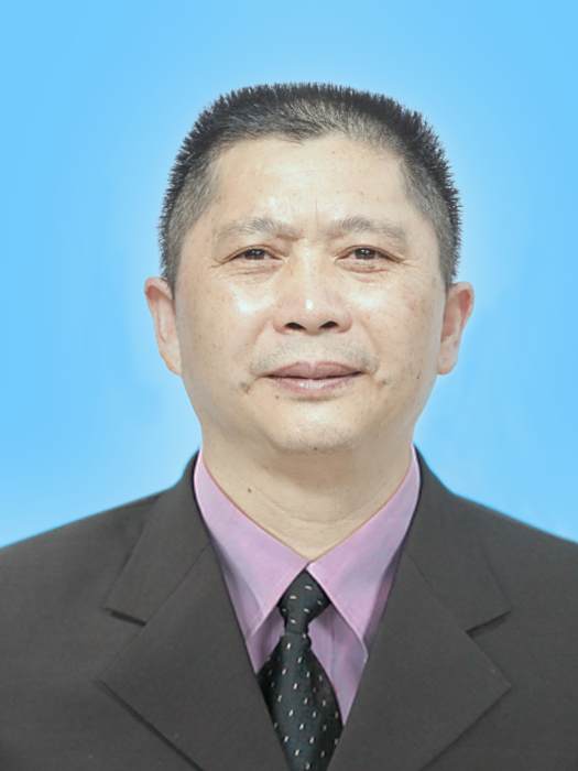 范俊(重慶市豐都縣武平鎮主任科員) 范俊(重慶市豐都縣武平鎮主任科員)