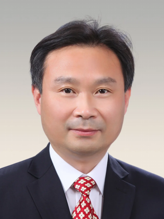 尹國華(上海市普陀區科委副主任) 尹國華(上海市普陀區科委副主任)