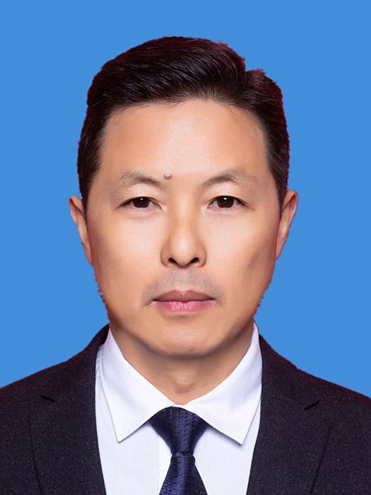陳松濤(重慶市沙坪壩區渝碚路街道黨工委委員,辦事處副主任) 陳松濤(重慶市沙坪壩區渝碚路街道黨工委委員,辦事處副主任)