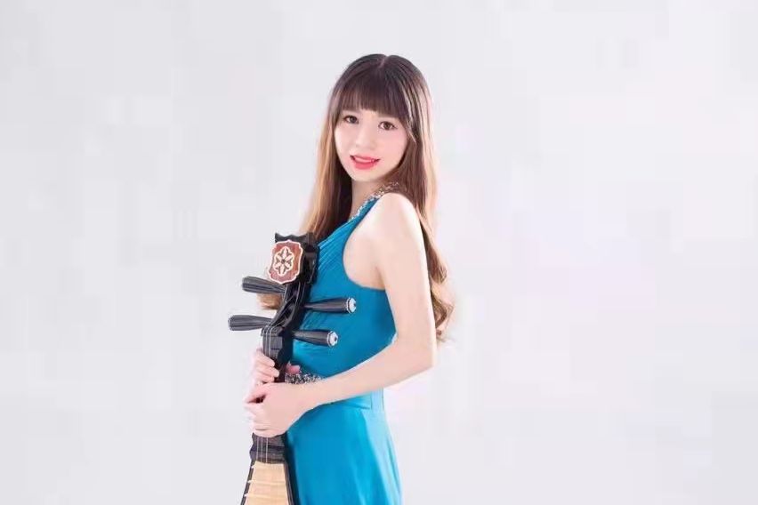 房曉彤 房曉彤