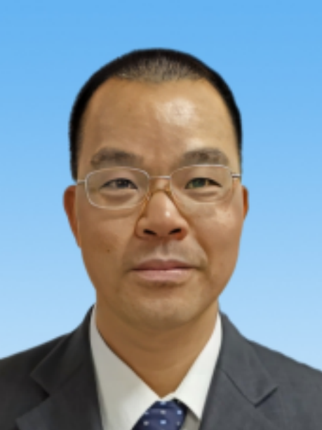 梁志輝(廣東省開平市財政局黨組成員、副局長、三級主任科員)