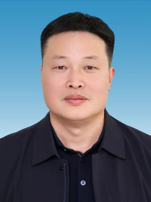 李長青(山東省臨沂市臨沭縣水利局黨組成員、副局長,水利資源開發服務中心主任) 李長青(山東省臨沂市臨沭縣水利局黨組成員、副局長,水利資源開發服務中心主任)