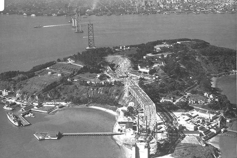 建設中的海灣大橋（1935）