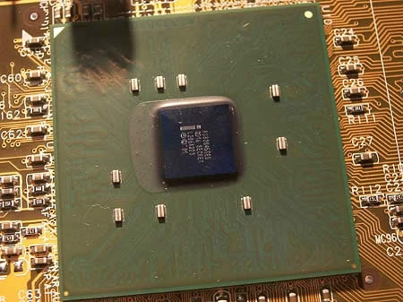 GeForce 2 MX400顯示核心