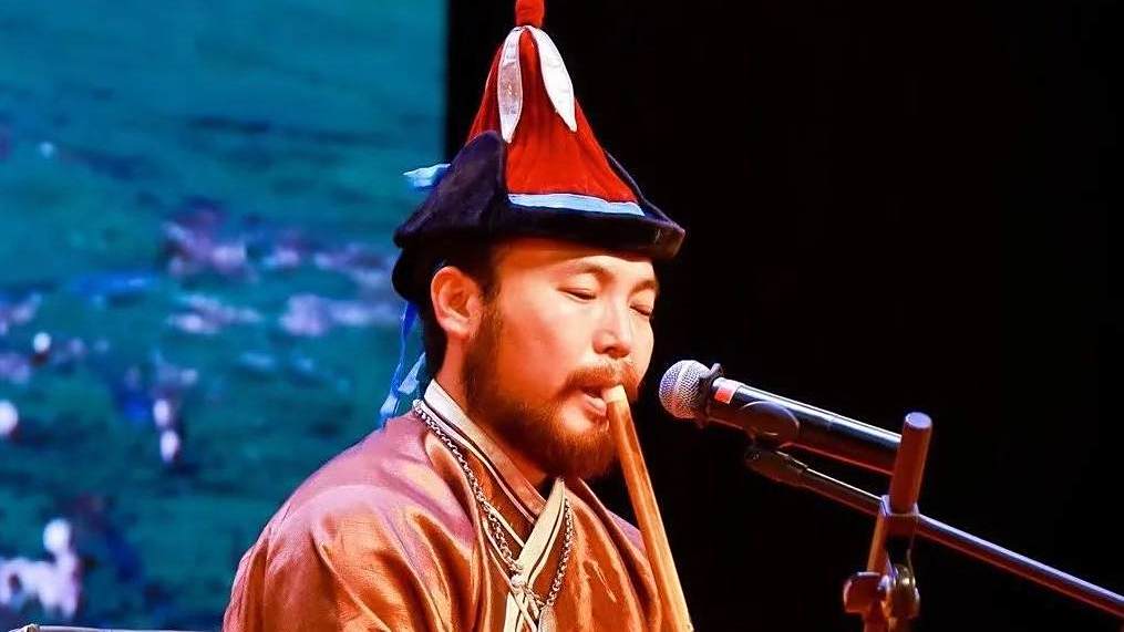 溫都蘇(呼麥傳承人) 溫都蘇(呼麥傳承人)