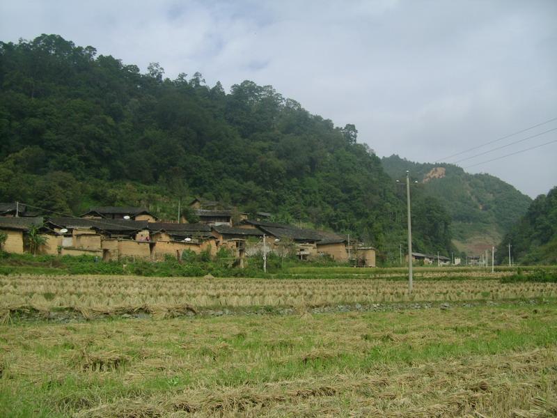 上丁響村