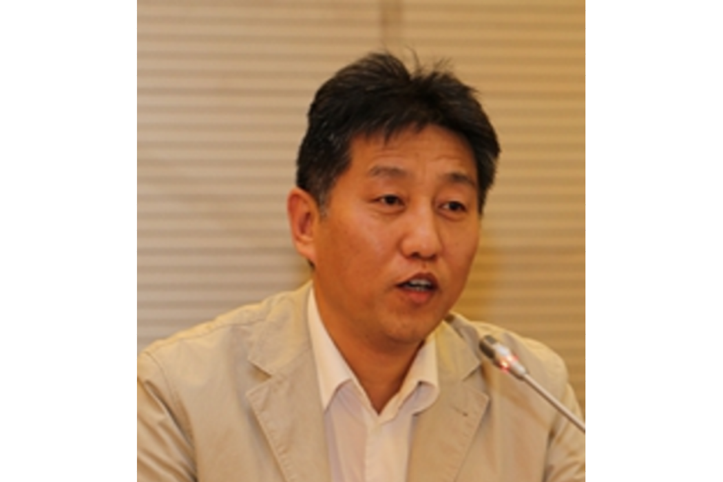 楊輝(金禾實業獨立董事) 楊輝(金禾實業獨立董事)