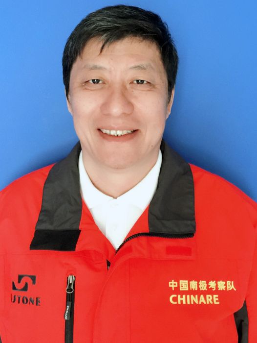 李曉峰(電氣與電子工程師協會會士,亞太人工智慧學會會士,中國科學院海洋大數據中心總工程師) 李曉峰(電氣與電子工程師協會會士,亞太人工智慧學會會士,中國科學院海洋大數據中心總工程師)