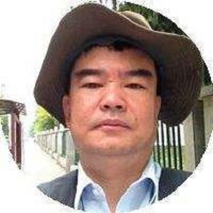 屈文忠 屈文忠