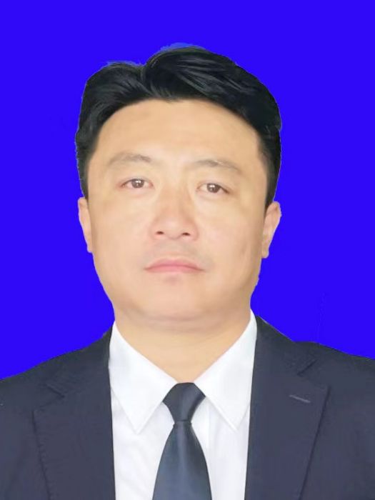 劉志剛(四川省甘孜藏族自治州白玉縣人民政府副縣長、公安局局長(三級高級警長)) 劉志剛(四川省甘孜藏族自治州白玉縣人民政府副縣長、公安局局長(三級高級警長))