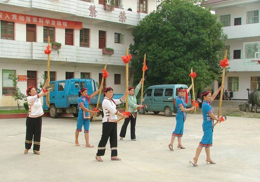 禾槓舞 禾槓舞
