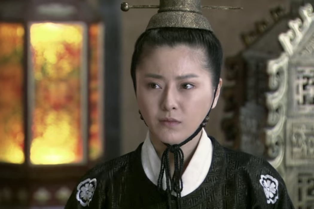 紫嫣(電視劇《神探狄仁傑4》中的人物) 紫嫣(電視劇《神探狄仁傑4》中的人物)