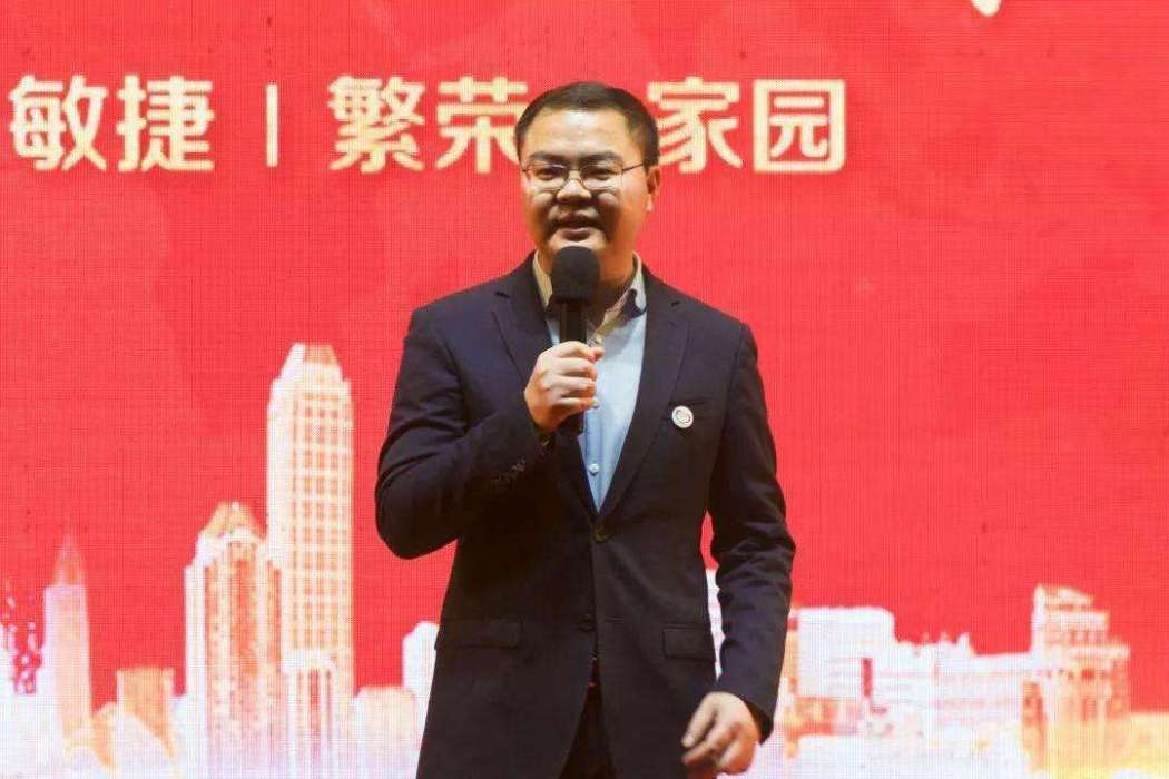 楊明(盈趣科技董事) 楊明(盈趣科技董事)