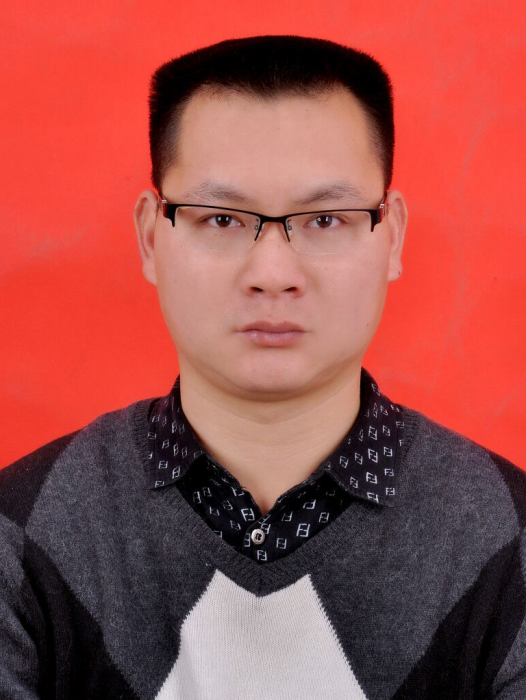 艾進(湖北省天門市乾驛鎮黨委副書記) 艾進(湖北省天門市乾驛鎮黨委副書記)