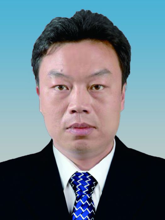 陳少鋼(湖南省湘潭市岳塘區最佳化人居環境事務中心黨組成員、副主任、黨支部書記) 陳少鋼(湖南省湘潭市岳塘區最佳化人居環境事務中心黨組成員、副主任、黨支部書記)