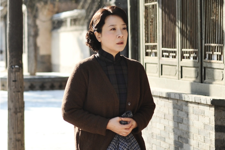 丁香(年代劇《天倫》中的角色) 丁香(年代劇《天倫》中的角色)
