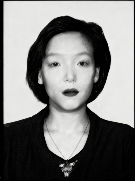 李仙(1996年電影《古惑仔之人在江湖》 中大B哥鄧智勇的妻子) 李仙(1996年電影《古惑仔之人在江湖》 中大B哥鄧智勇的妻子)