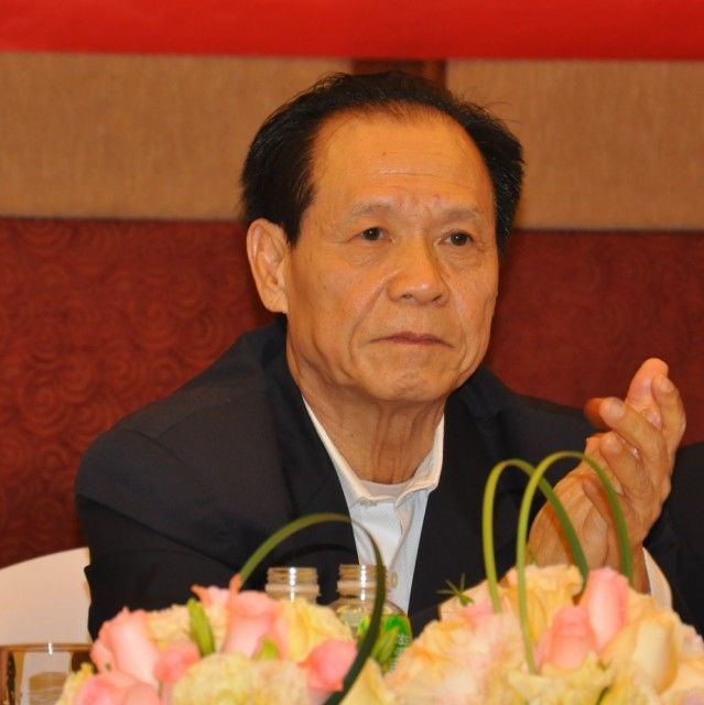 許光輝(羊城晚報社原社長) 許光輝(羊城晚報社原社長)