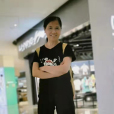 李玲(中國湖南籍藝術家) 李玲(中國湖南籍藝術家)