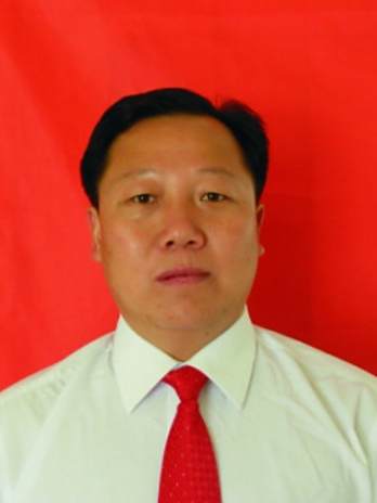 姜偉明(湖北崇陽經濟開發區管理委員會副主任) 姜偉明(湖北崇陽經濟開發區管理委員會副主任)