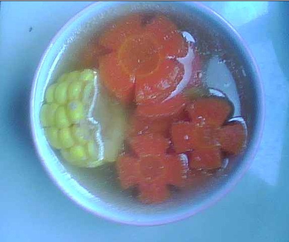 玉米紅蘿蔔湯