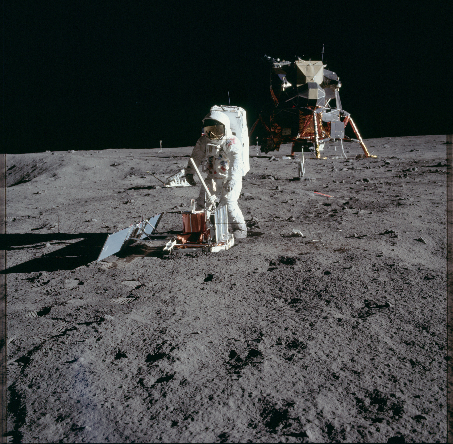 “阿波羅11號”飛船的著陸點