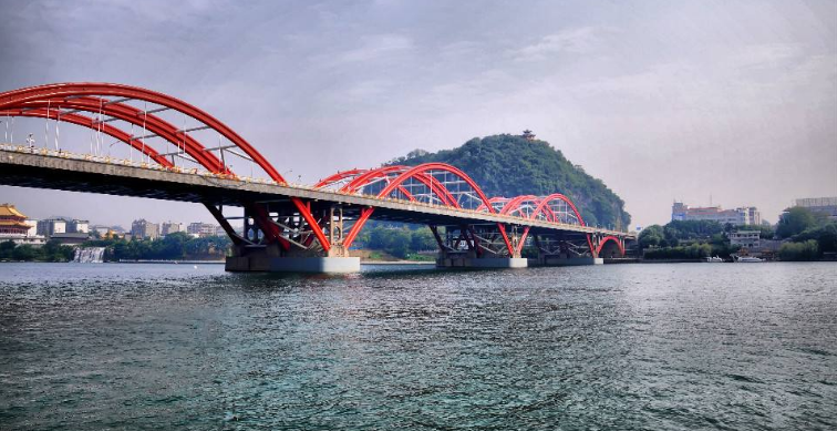 文惠橋是一座三孔淨跨中承式拱橋