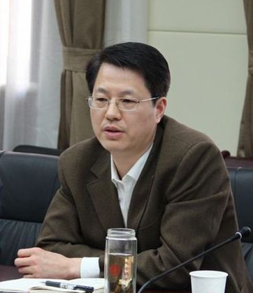 王效農 王效農