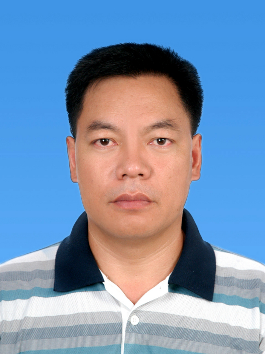 尹忠富 尹忠富