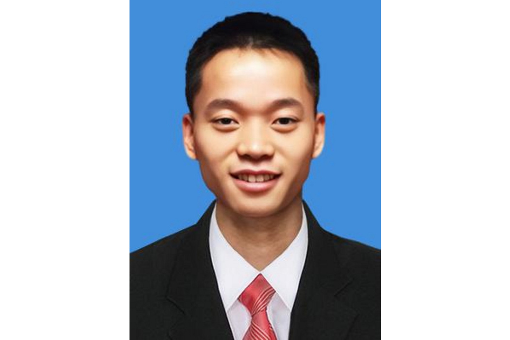 覃安松 覃安松