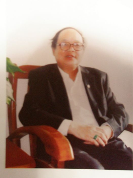 周嘉亭 周嘉亭