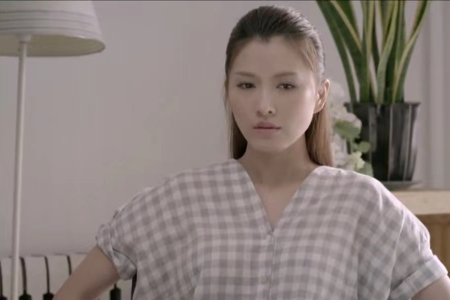 王珂(都市情感劇《還是夫妻》中的角色) 王珂(都市情感劇《還是夫妻》中的角色)