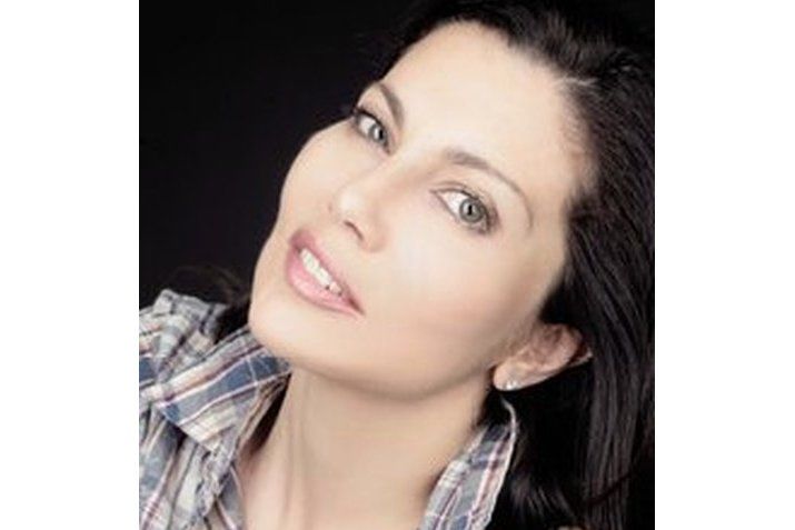 Fabiola Toledo Fabiola Toledo