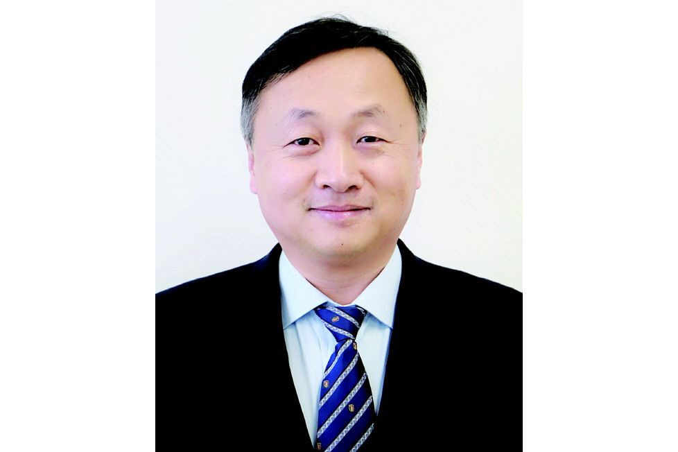 孫傳東(青島大學附屬醫院肝膽胰外科主任醫師) 孫傳東(青島大學附屬醫院肝膽胰外科主任醫師)