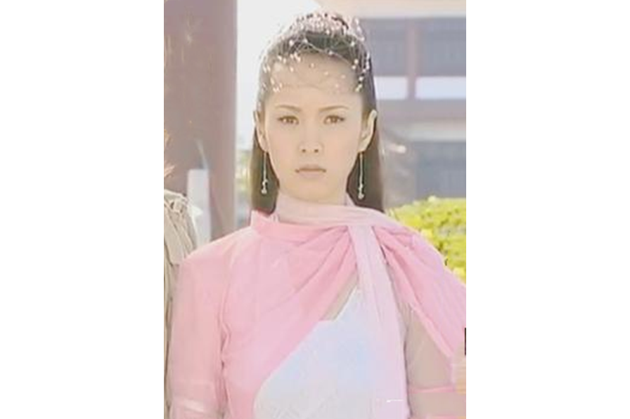 宇文霜