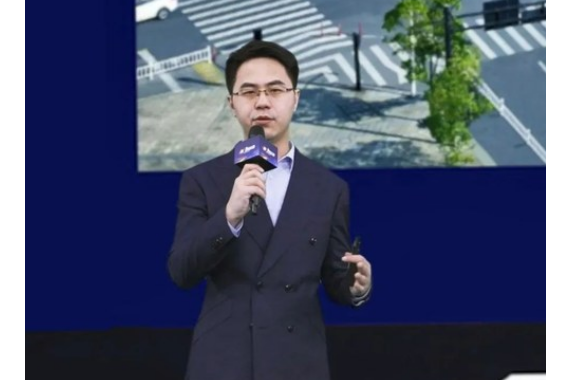 劉明(大華股份高級副總裁) 劉明(大華股份高級副總裁)