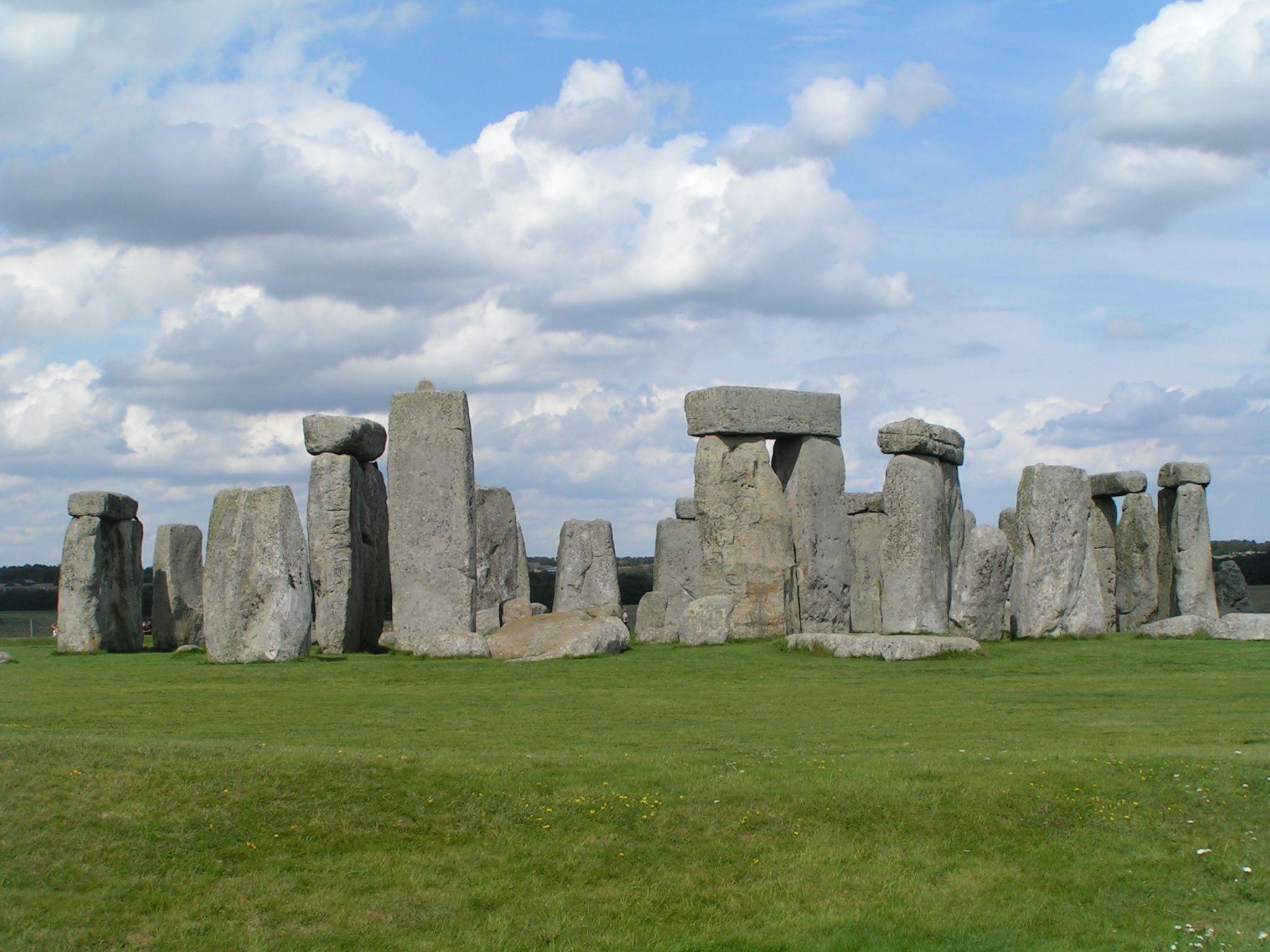 史前巨石柱