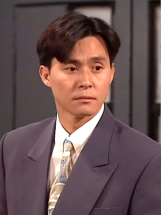 李英傑(時裝情仇劇《第三類法庭》中的角色) 李英傑(時裝情仇劇《第三類法庭》中的角色)