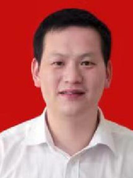 李遠(江西省豐城市城管局黨組副書記、副局長) 李遠(江西省豐城市城管局黨組副書記、副局長)
