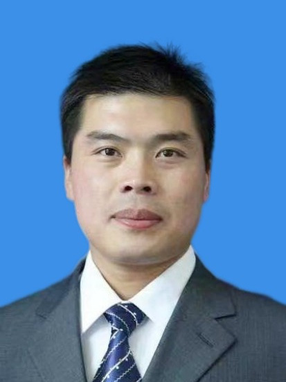 楊坤(西藏自治區林芝市政府黨組成員、秘書長、機關黨組書記) 楊坤(西藏自治區林芝市政府黨組成員、秘書長、機關黨組書記)