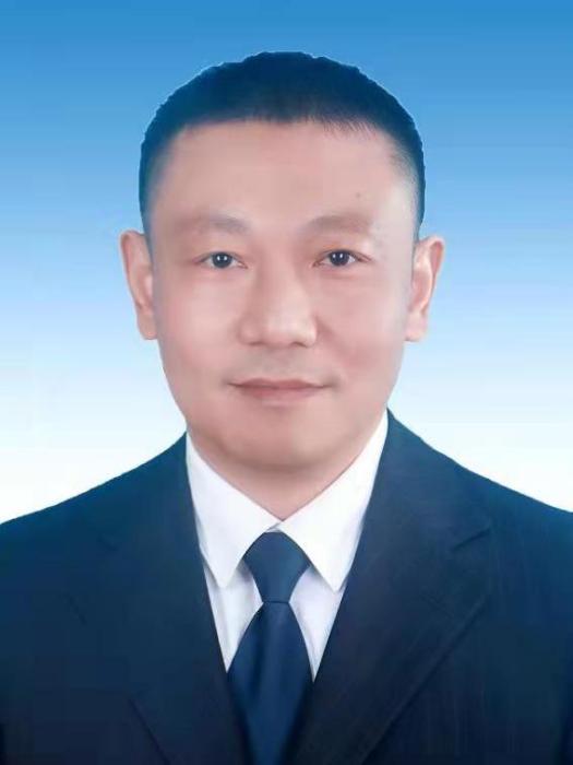 吳愛勝(江西省鷹潭市月湖區政府黨組成員、副區長,月湖公安分局黨委書記、局長、督查長,區委政法委副書記) 吳愛勝(江西省鷹潭市月湖區政府黨組成員、副區長,月湖公安分局黨委書記、局長、督查長,區委政法委副書記)