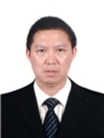 張校文 張校文