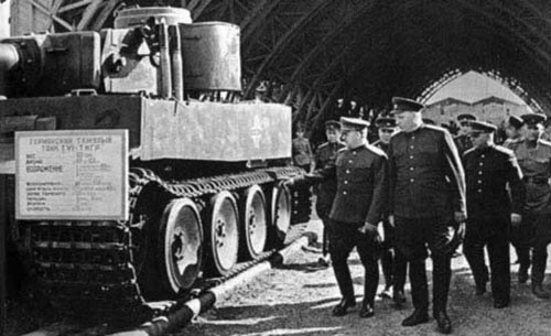 被蘇軍繳獲的第502重裝甲營100號虎式坦克