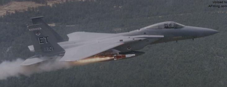 F-15發射獵鷹飛彈