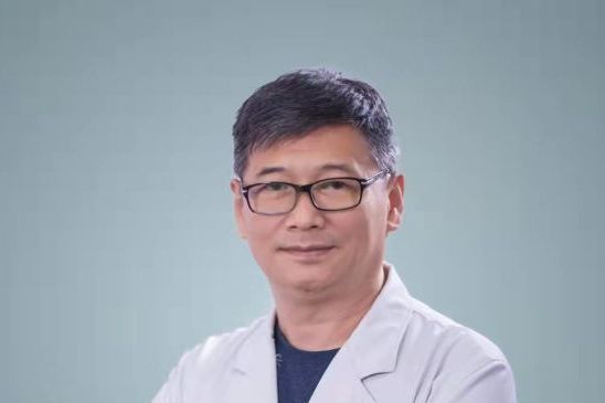 張凱松(北京中醫藥大學第三附屬醫院普外科主任醫師) 張凱松(北京中醫藥大學第三附屬醫院普外科主任醫師)