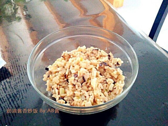 奶油醬香炒飯 奶油醬香炒飯