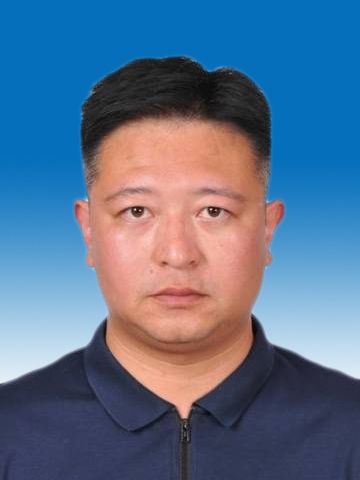 陳浩鵬(山東省煙臺市萊山區委常委,區政府副區長、黨組副書記) 陳浩鵬(山東省煙臺市萊山區委常委,區政府副區長、黨組副書記)