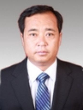 劉顯凡(四川省阿壩藏族羌族自治州小金縣政協主席) 劉顯凡(四川省阿壩藏族羌族自治州小金縣政協主席)